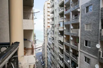 Furnitued Apartment for rent 110m Miami (Number 3 From corniche)