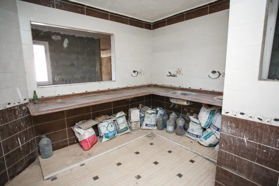 شقة للبيع 135م العجمي (ش البيطاش الرئيسى)