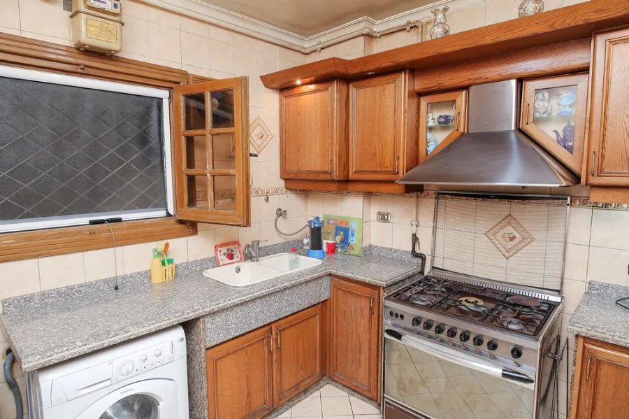 Apartment for sale 200m Moustafa Kamel