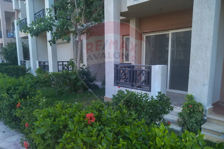 شاليه للبيع (اماريتس هايتس - رأس الحكمة)  100 م