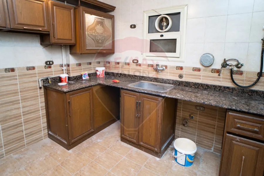 apartment for Sale 160 m Zizinia (steps from Abu Qir Street)