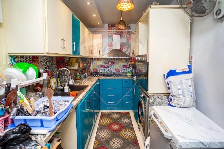 شقة للبيع 182 م جليم (ش اسماعيل الحبروك)