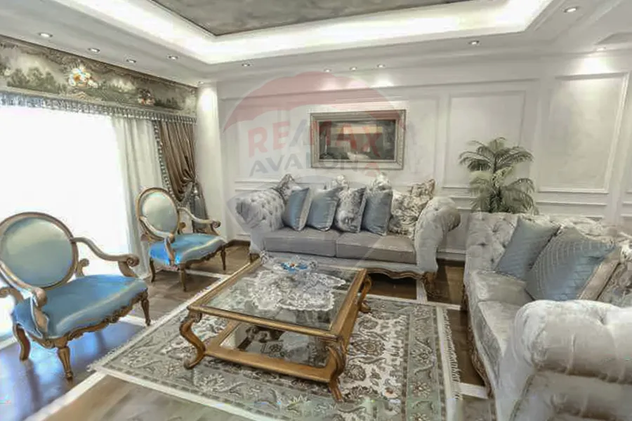 Apartment for sale 300 m Fleming (Al-Fath Street)