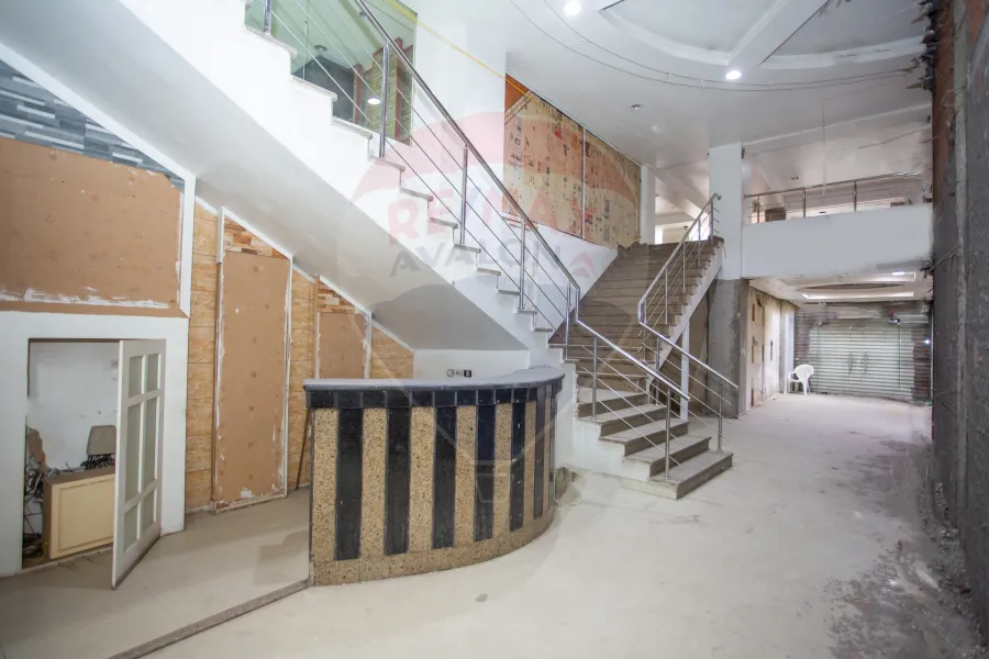 Shop + Mizzan for rent 420 Al-Mansheya (alsabe banat st)