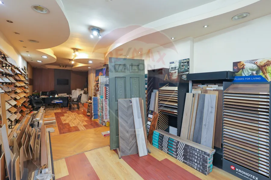 محل للبيع 68 م سموحه ( ش 14 مايو) -