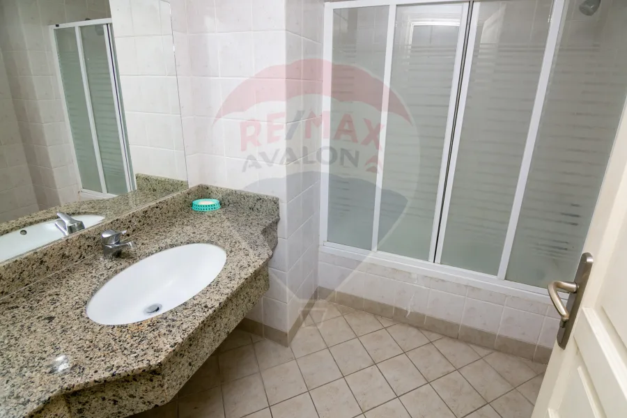 Furnished apartment for rent 270 m San Stefano (Four Seasons)