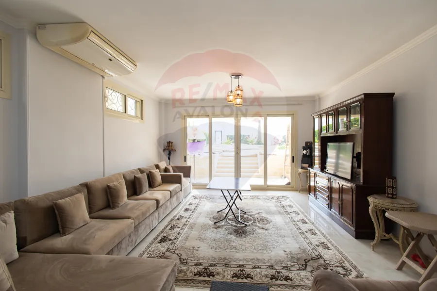 فيلا للبيع 600 م كينج مريوط (كمبوند الواحة الخضراء)