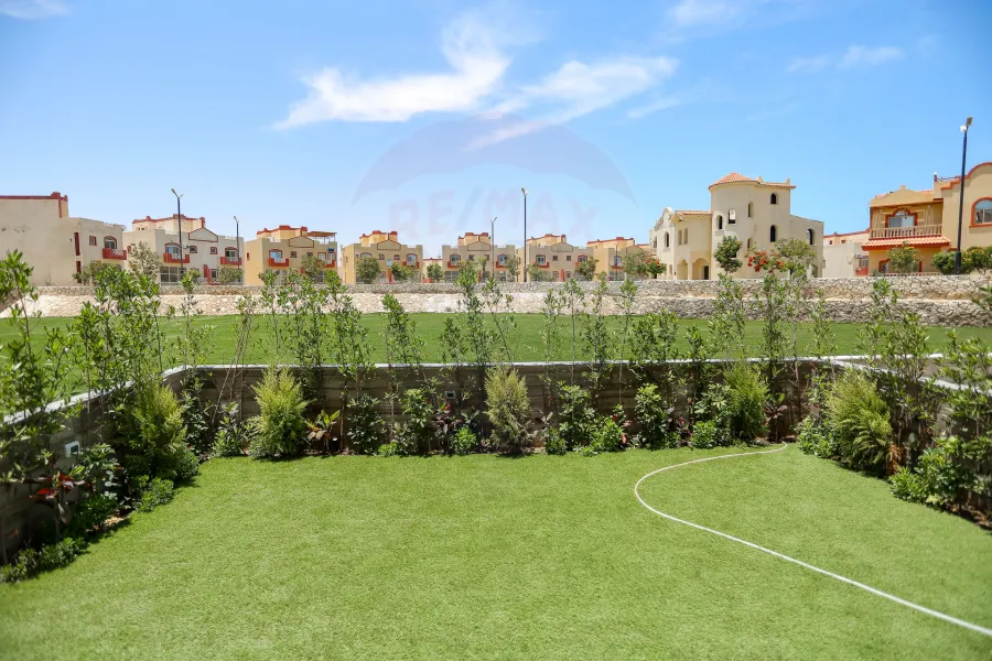 فيلا للبيع 312م مبانى + 42م حديقة الساحل الشمالى ( قرية بيلا مرينا)-  الكيلو 89