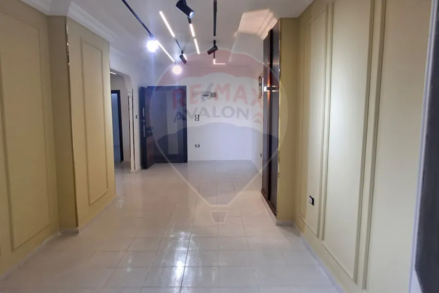 Apartment for sale 125 m Sidi Bishr (Al Srafai St)