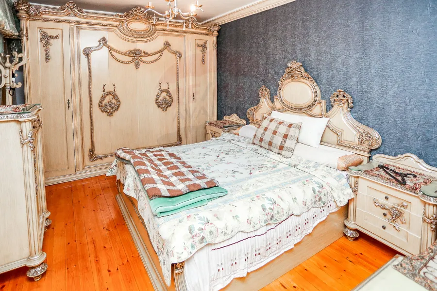 شقة للبيع 315 م جليم (علي البحر مباشرة)