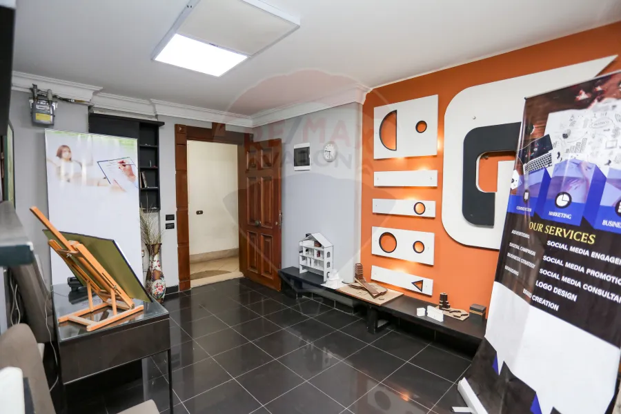 Administrative unit for sale 165 m Kafr Abdo (Steps from Smouha Club and Faisal Bank - Al-Furat Building)