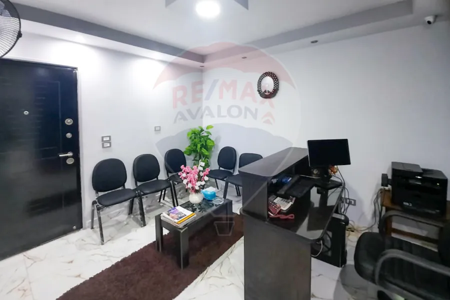 Administrative unit for sale, 130 m, Raml Station (Shakour St.)