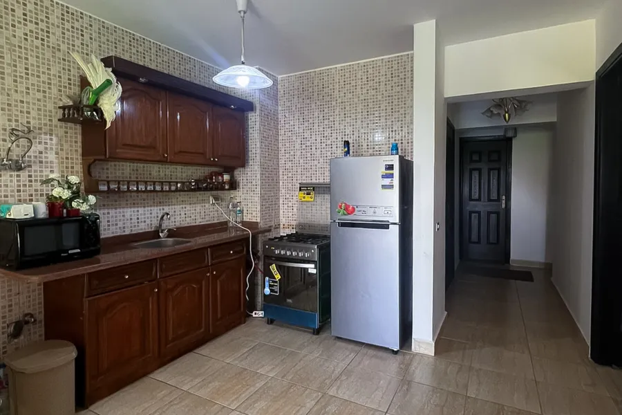 شاليه ارضي بجاردن 200 م للبيع (بلومار - سيدي عبدالرحمن) 110 م