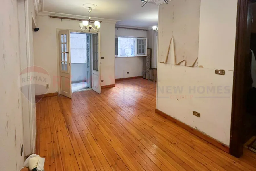 Apartment for sale 285 m Gianaclis (Mohamed Pasha Mohsen St.)