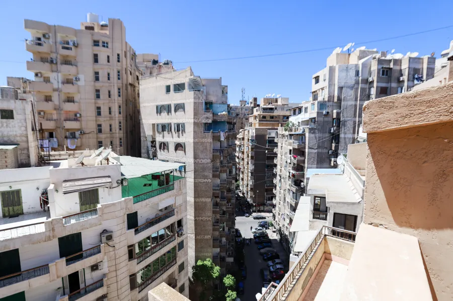 شقة دوبلكس للبيع 365 م سموحة (خطوات من ش فوزى معاذ)