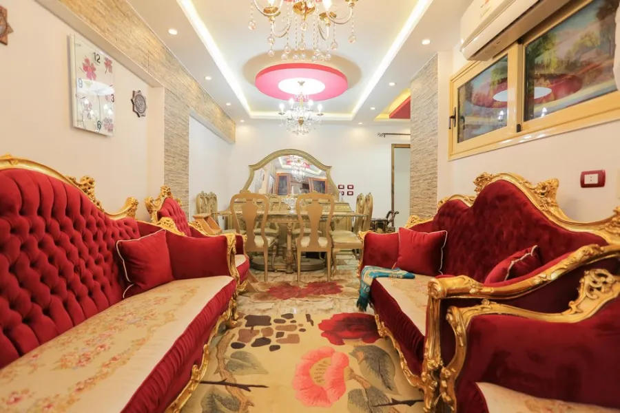 شقة للبيع 140م المندرة بحري -  ثاني نمره من البحر