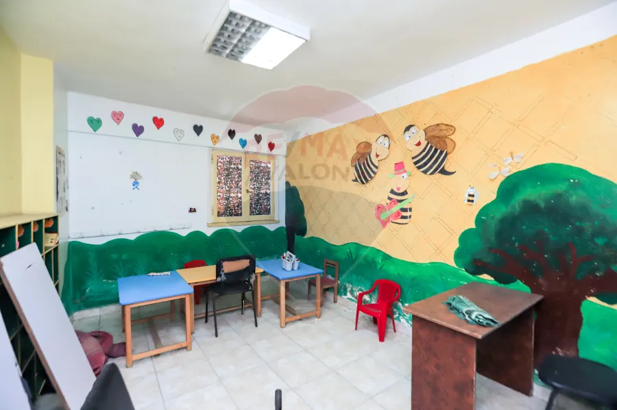 Administrative Unit for rent 370 m Louran (El Eqbal Directly on The Teram)