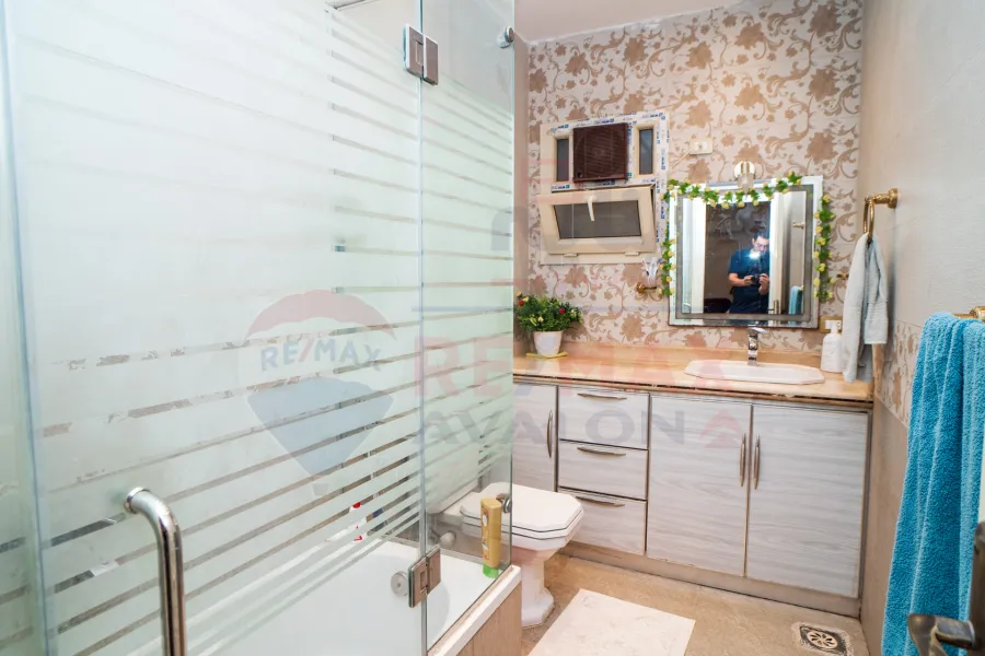 Apartment For Sale 215 m Kafr Abdo (Behind Qardahi Palace)