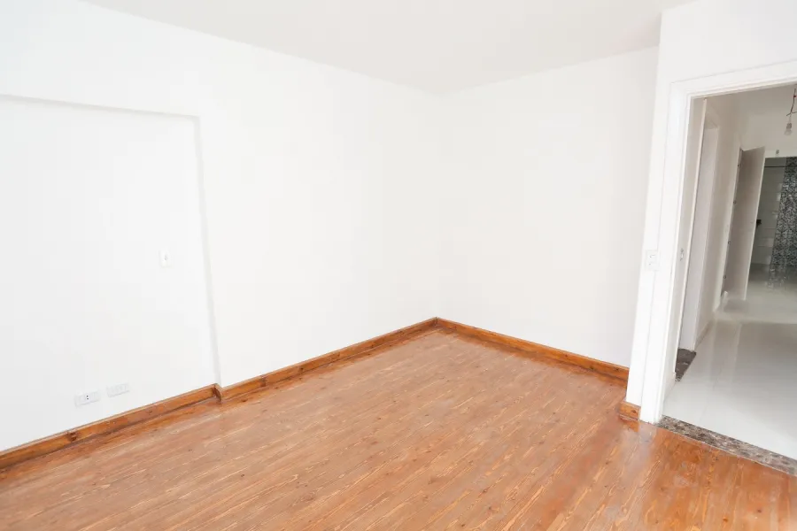 شقة للإيجار160م سموحة (كمبوند فيروزه سموحة)