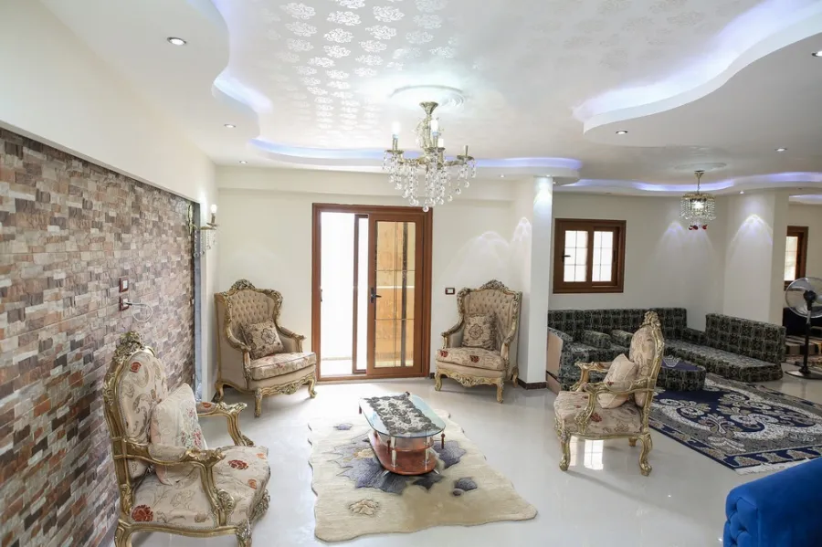 شقة دوبلكس للبيع 400 م بولكلي (ش لافيزون)