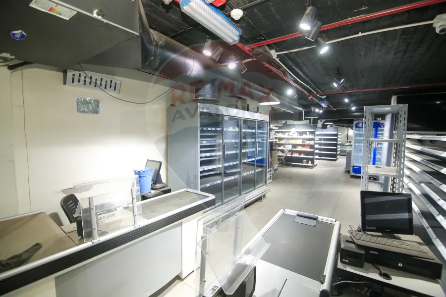 Shop for sale 272 m Smouha (Branched from Mostafa Kamel)