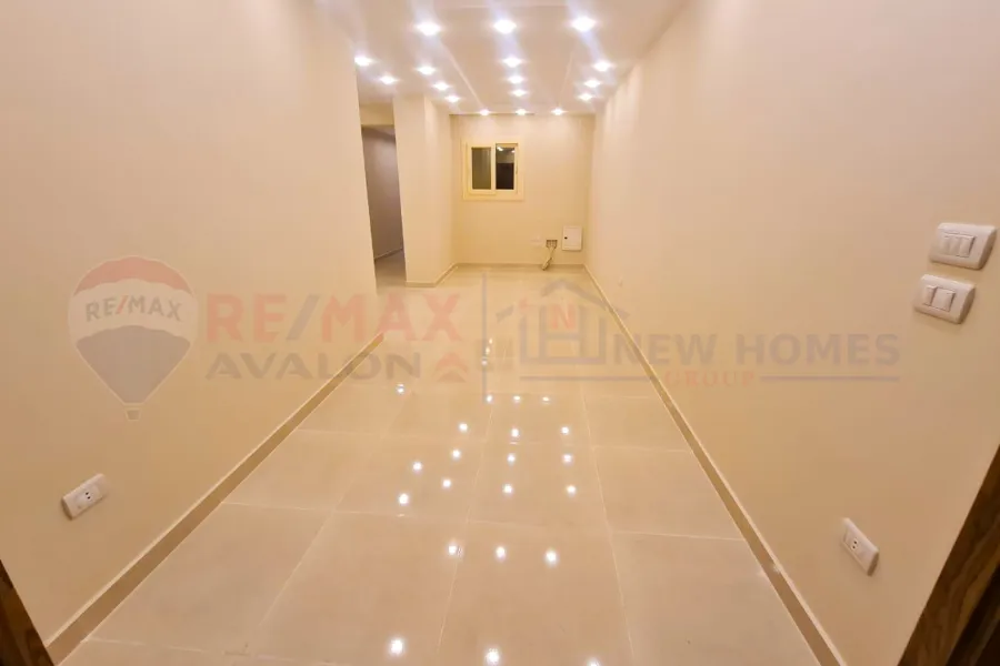 شقة للبيع 240 م بولكلي (ش وينجت)