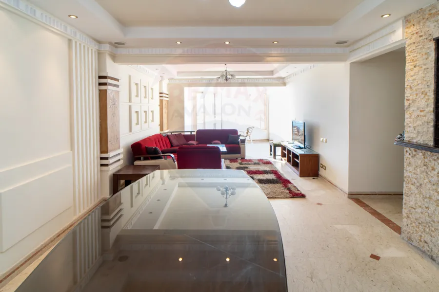 apartment for Sale 200 m Saba Basha (directly on the sea)