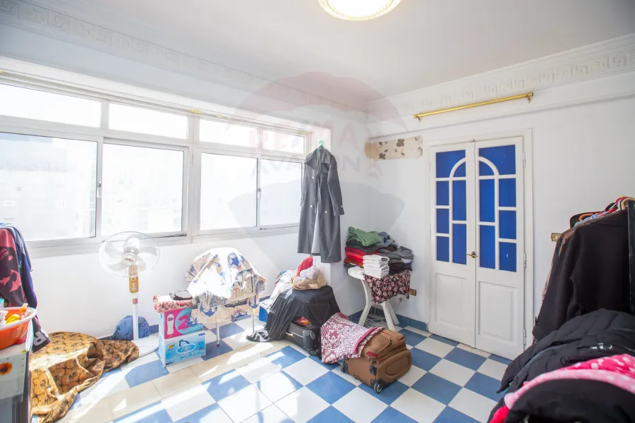 Apartment For sale 165 m sidi bishr (Branched from gamal abd elnaser st )