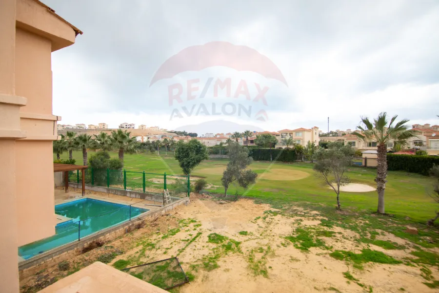 فيلا للبيع 750 م كينج مريوط (كومباوند اليكس ويست)