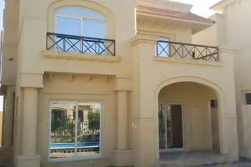 فيلا للبيع 370 م كينج مريوط  ( كومباوند الصفوه - خطوات من مطار برج العرب الدولي )