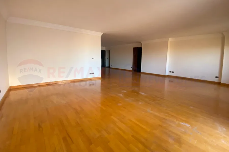 Apartment for sale 255 m Kafr Abdo (branching from Sakina Bint Al Hussein St)