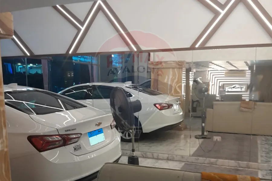 Showroom for sale 385 m (Hannoville - Maali El Salam St.)