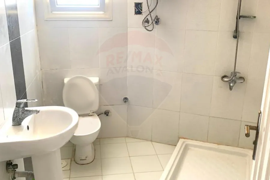 شاليه للبيع الساحل  (لازوردى باى) 125 م