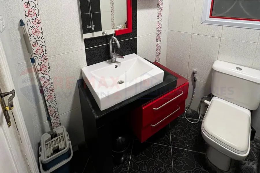 شقة للبيع 135 م فلمنج (ش مسجد القباني)