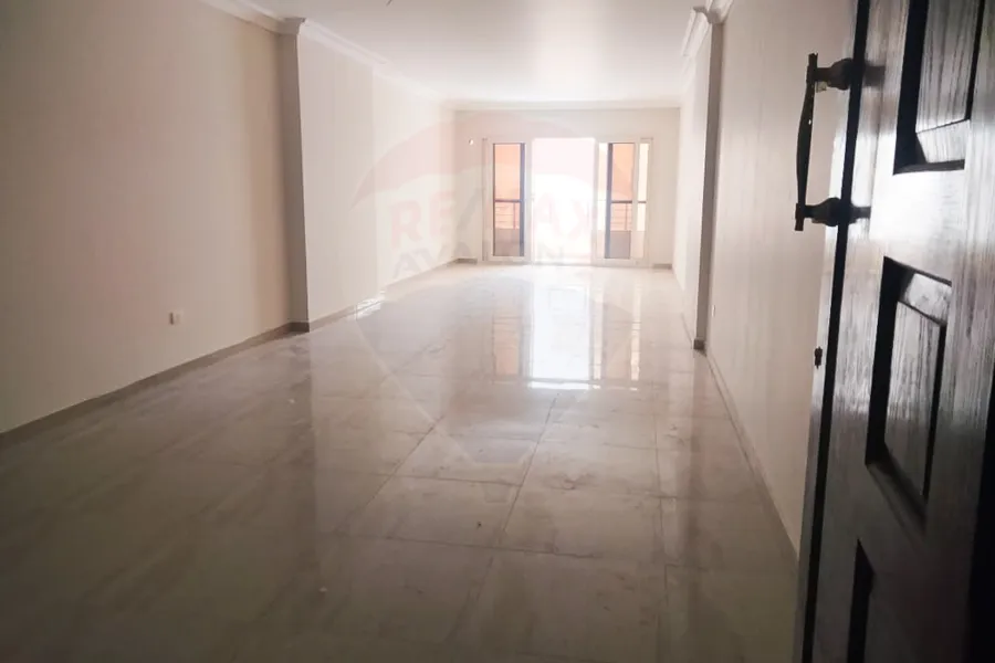 Apartment for rent 170 m new semouha (pharmacists compound) - Pharma City Agricultural Road