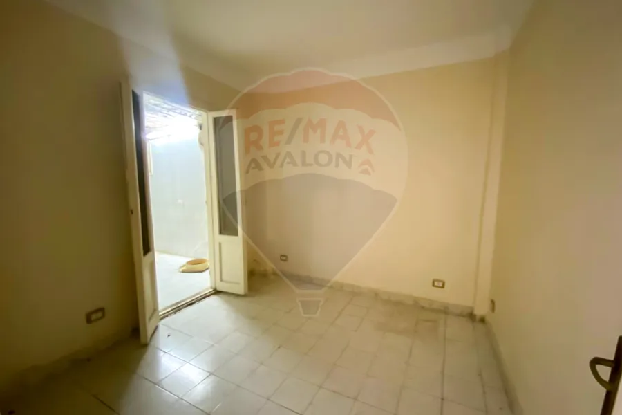 شقة للبيع 115 م لوران (متفرع من ش سرهنك)