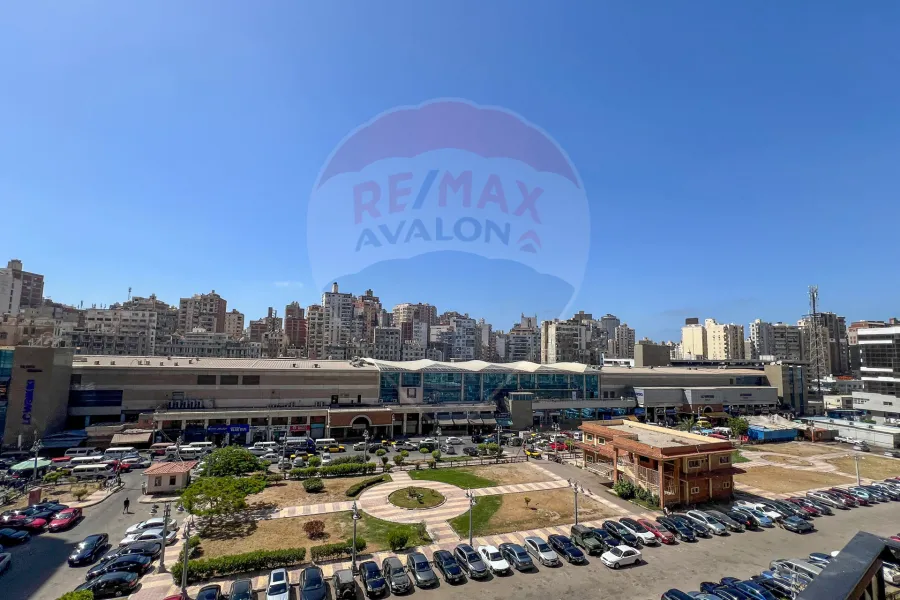 شقة للإيجار 240 م سيدي جابر (ش بهاء الدين الغتوري)