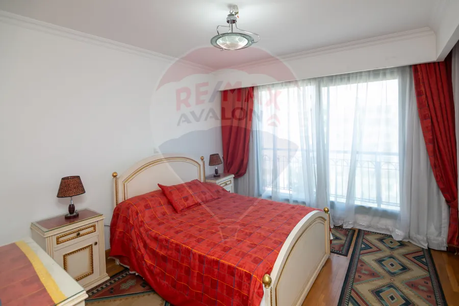 Furnished apartment for rent 270 m San Stefano (Four Seasons)