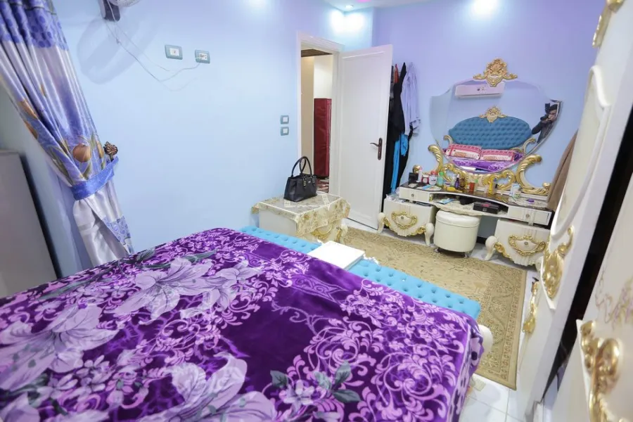 شقة للبيع 140م المندرة بحري -  ثاني نمره من البحر