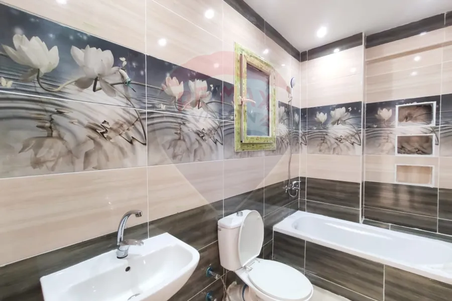 Apartment for sale 150 m Miami (el Gaish road - Bahr directly)