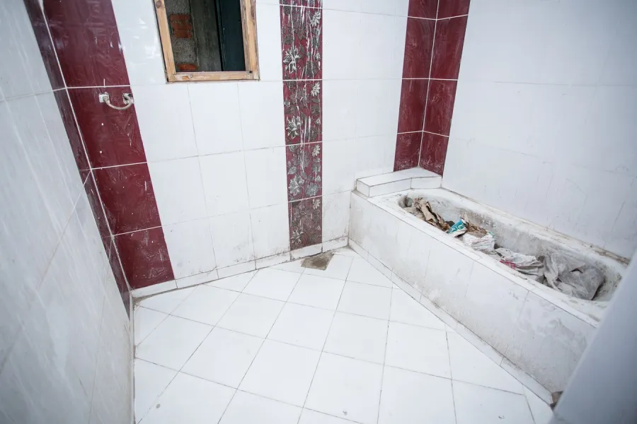 شقة للبيع 135م العجمي (ش البيطاش الرئيسى)