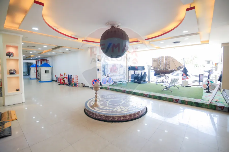 Administrative + commercial shops for rent 2,700 m Al Matar (Agriculture Rd)