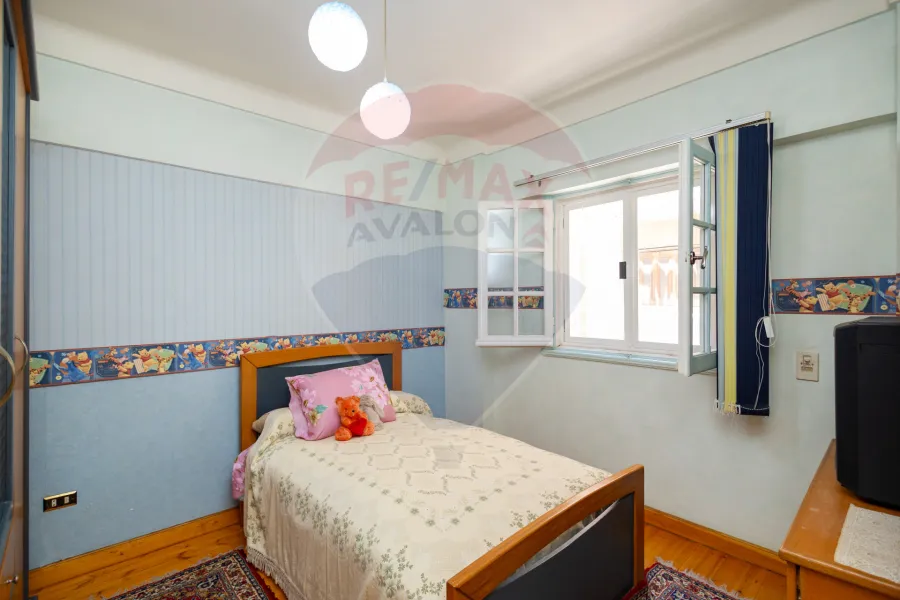 Apartment for rent 305 m Smouha (villa area)