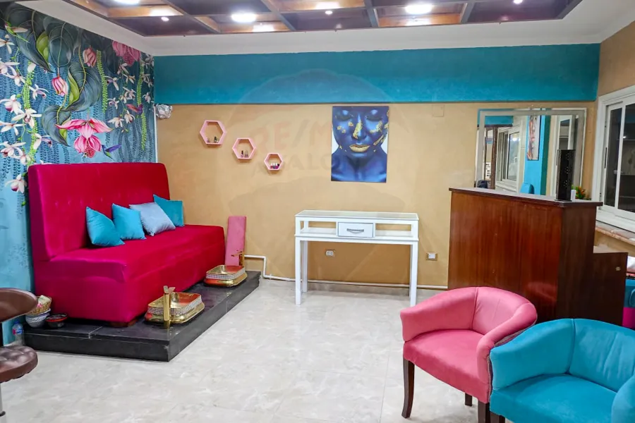 Studio apartment for sale 70 m Smouha (In front of Zahran Mall)