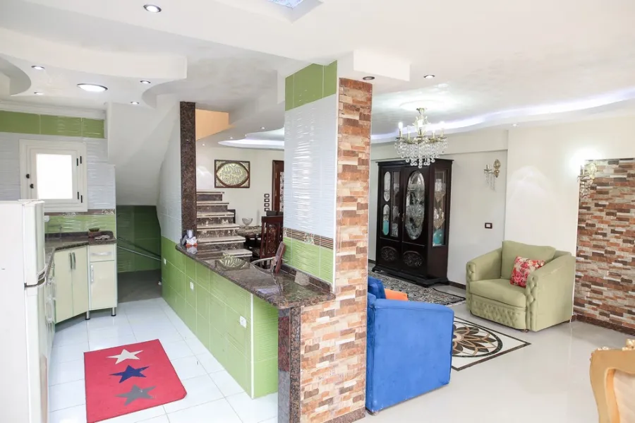 شقة دوبلكس للبيع 400 م بولكلي (ش لافيزون)