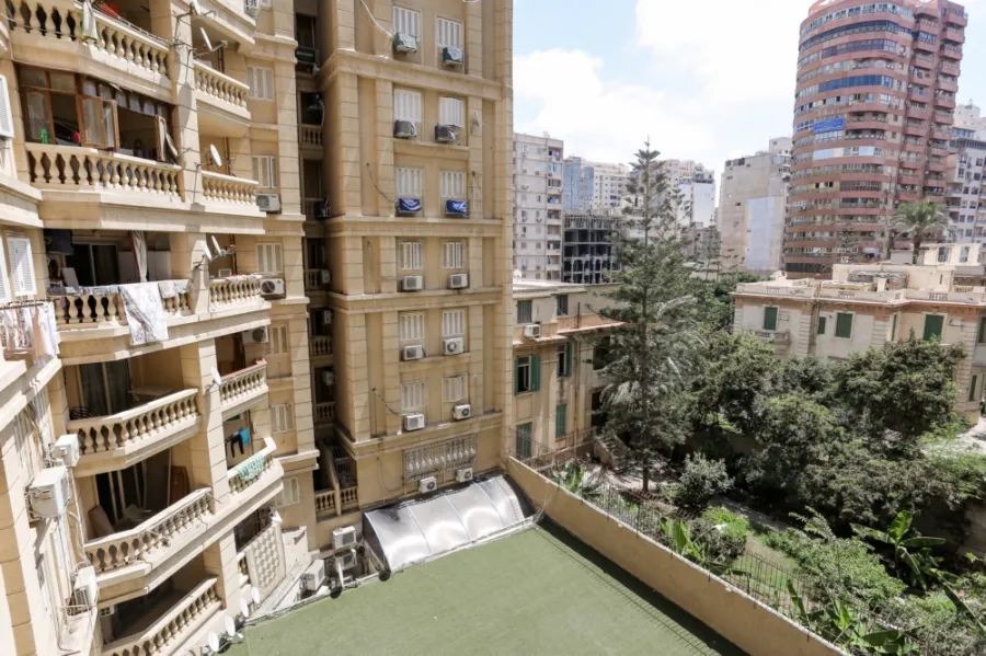 Apartment for Sale 240m Gleem - Near to Sea & Mirghany Palace