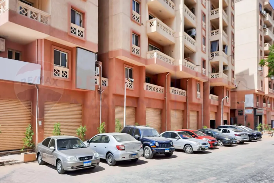 شقة للبيع 186 م سموحة (جراند فيل)