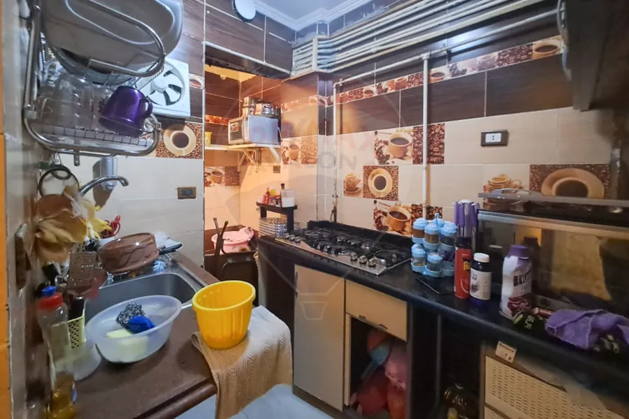 شقة للبيع 90 م الابراهيمية (خطوات من شارع ابو قير)