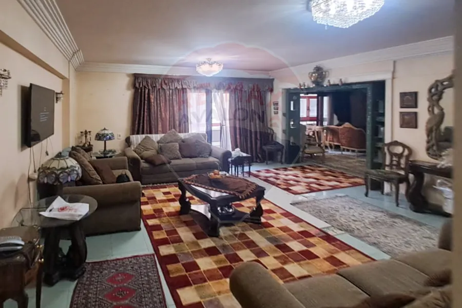 Apartment for sale 161 m Saba Basha (steps from the sea)