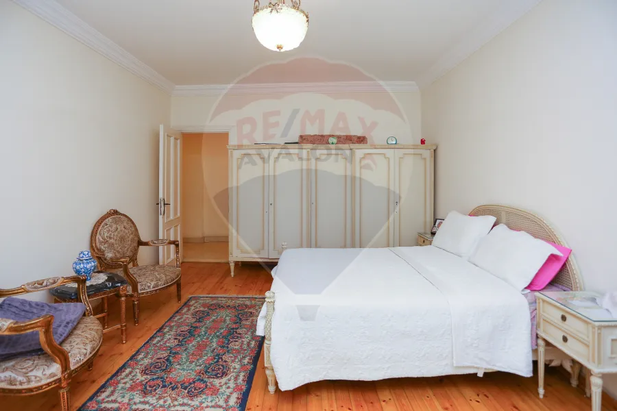 Apartment for sale 275 m Zizinia (Brand Building)